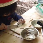 子供も一緒に楽しみながらお手伝いができるキャンプ料理のおすすめ3選